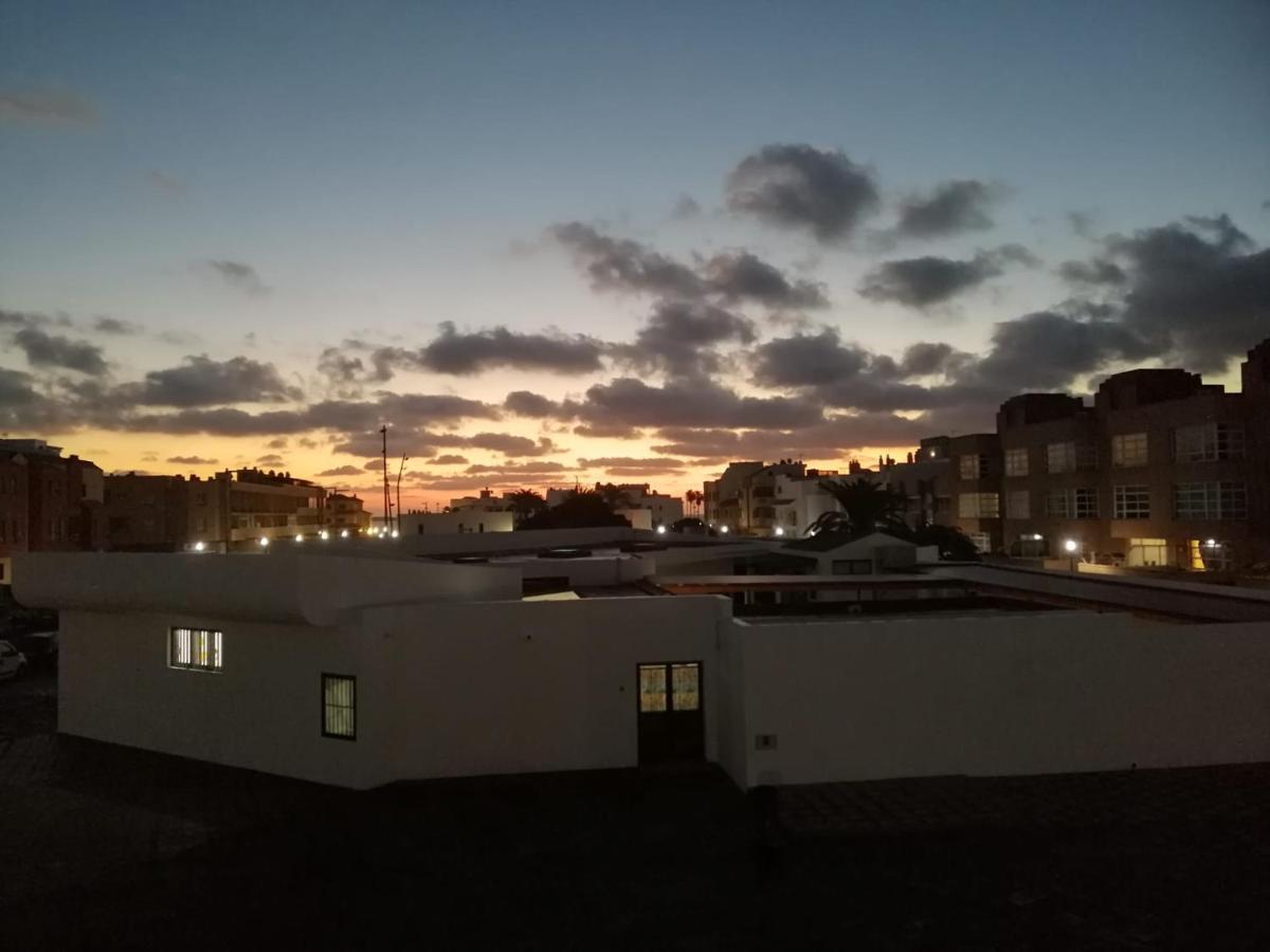 Modern Apartment With Sea Views In Corralejo Esterno foto