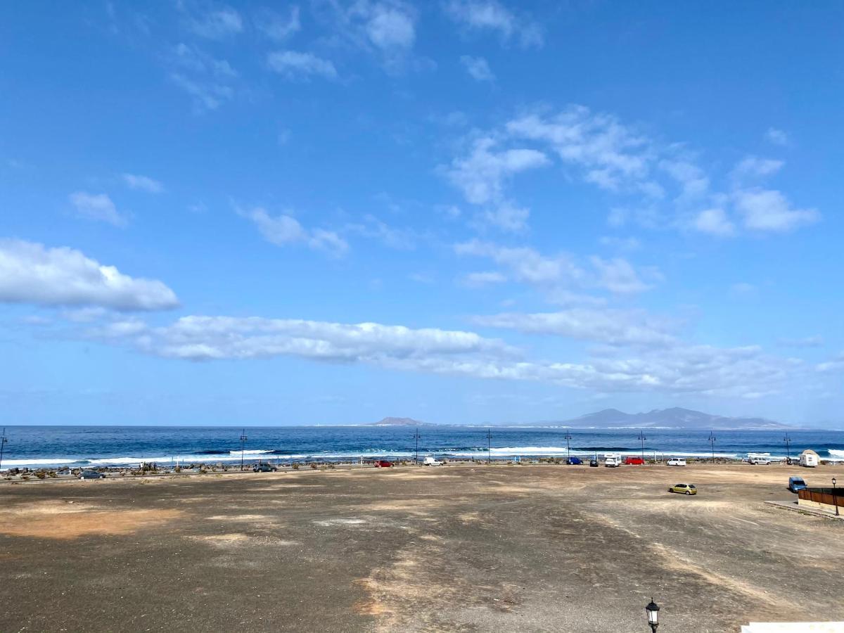 Modern Apartment With Sea Views In Corralejo Esterno foto